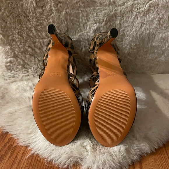 Leopard Print Heels - Picture 5 of 8